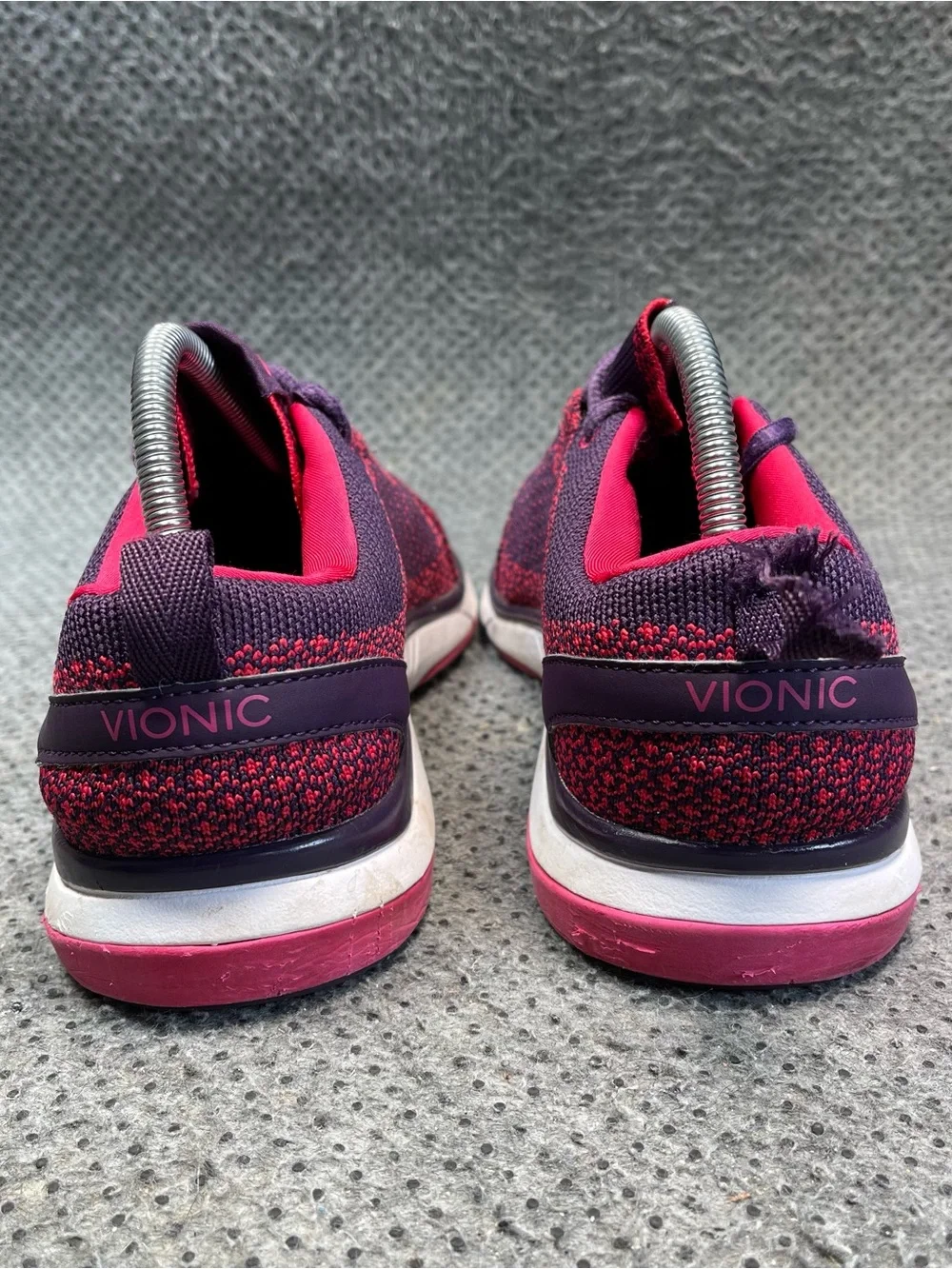 Vionic Sierra Knit Athletic Shoes Size 9 Men’s